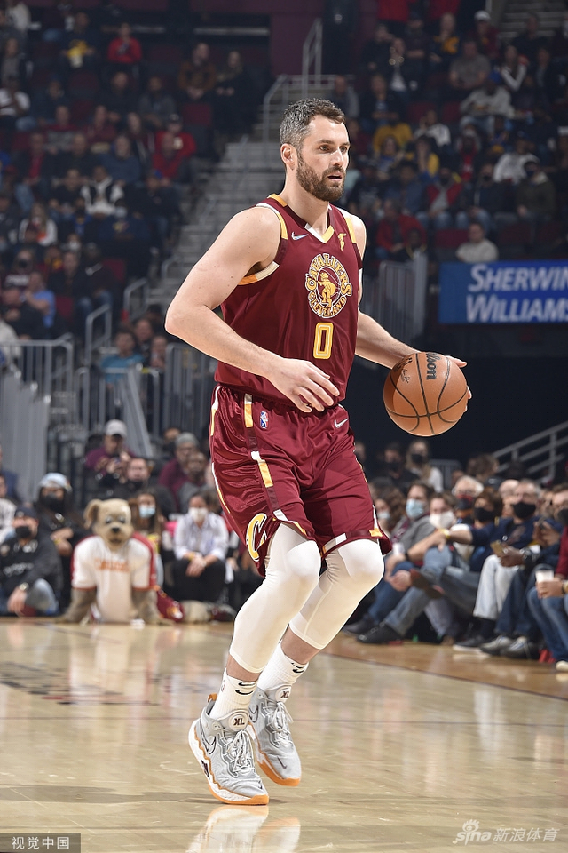 不同的走势 不同的走势