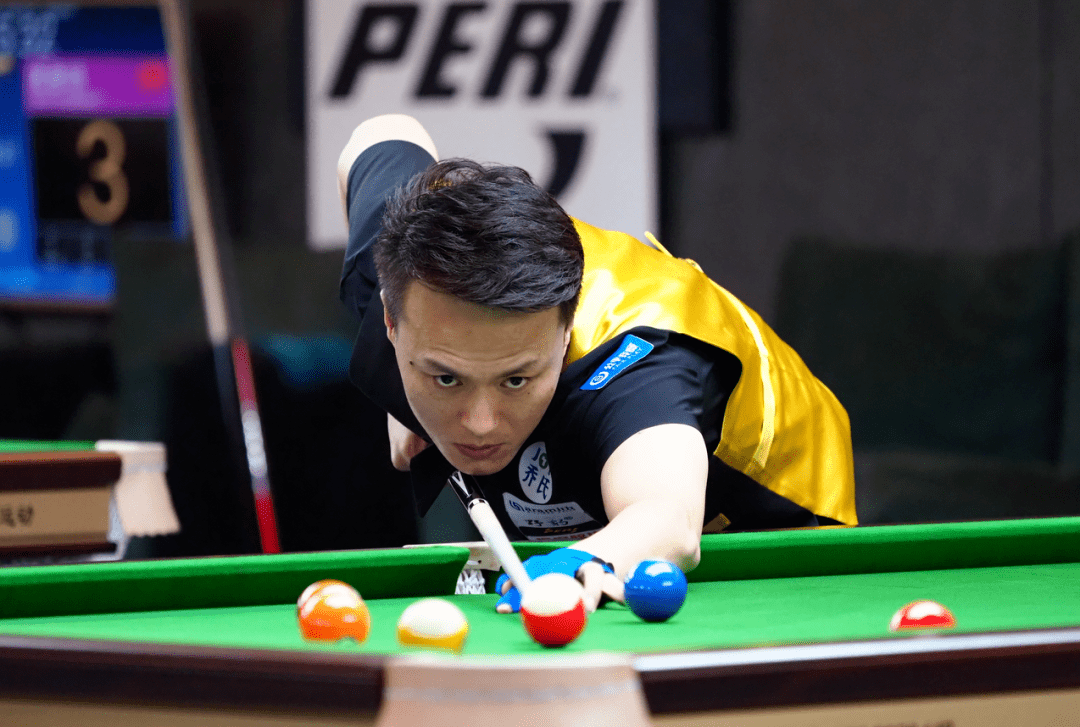 则显示出她 则显示出她