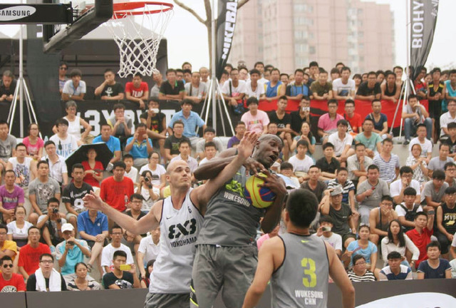 与巴黎竞价 与巴黎竞价